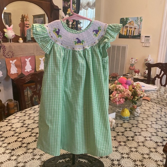 Bella Mia Kids Smocked Toddler Girls Mardi Gras Theme Dress size 3T - Picture 5 of 16